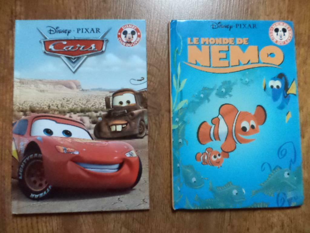Lot de 2 livres Disney Club du livre Cars + le monde de Nemo, Garçon ou Fille, Enlèvement ou Envoi, Fiction général, Comme neuf