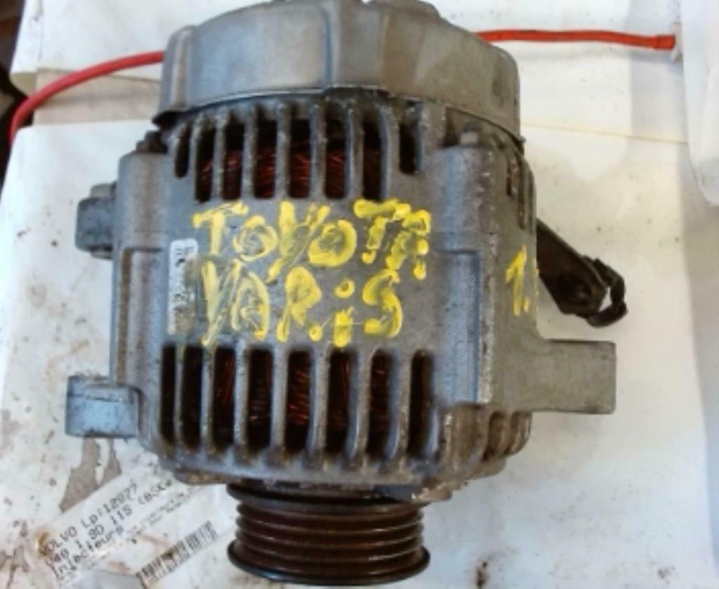 Alternateur Toyota Yaris Verso 1.3i 63kw 2003-2006 LP/13040, Enlèvement ou Envoi, Utilisé, Toyota