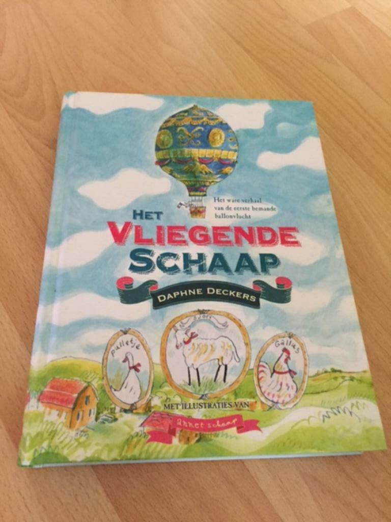 Boek 'Het vliegende schaap' Daphne Deckers, Ophalen of Verzenden, Nieuw