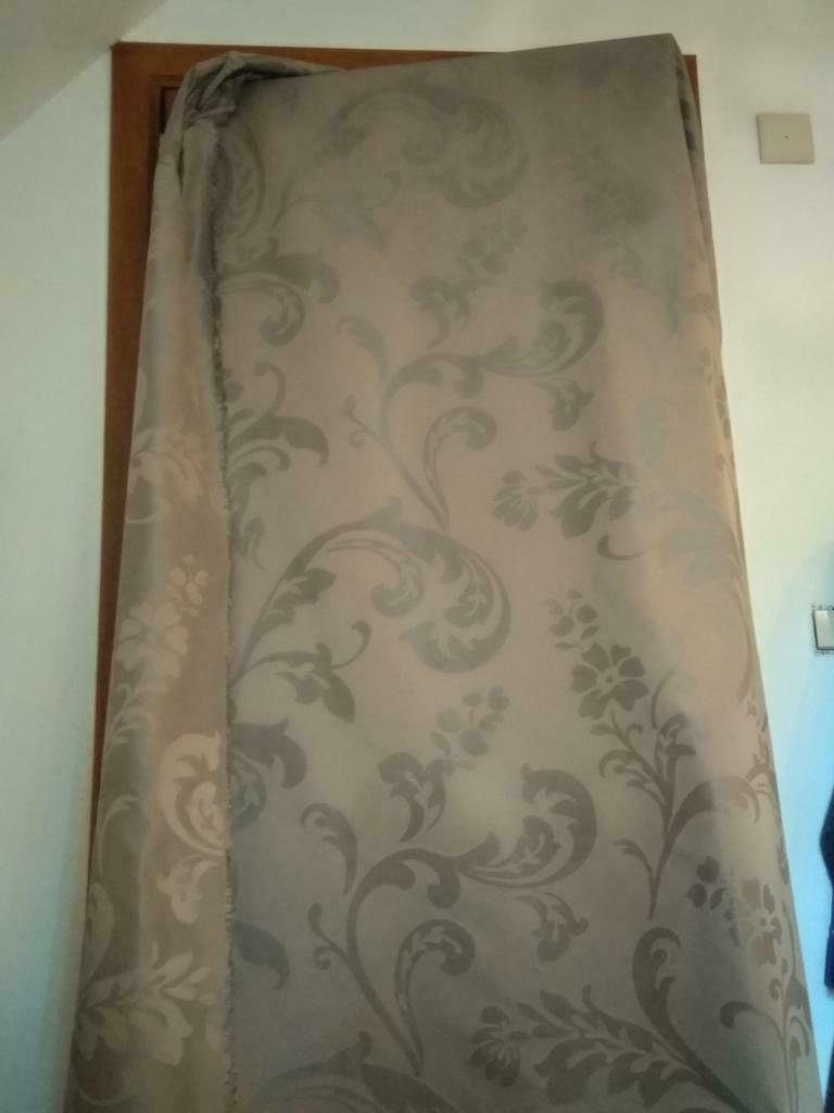 4 meter stof voor gordijnen. Negen taupekleuren., Ophalen of Verzenden, Zo goed als nieuw, Grijs