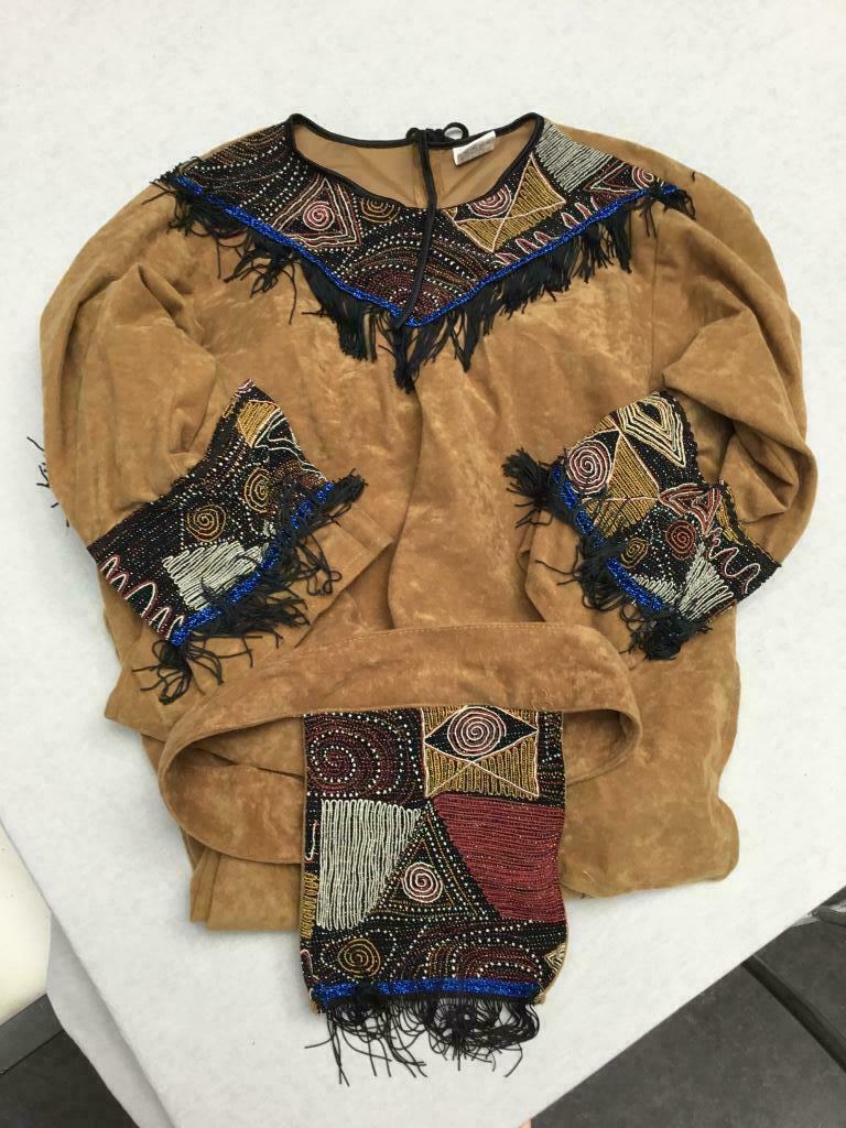 Déguisement indien, Enlèvement, Utilisé, 146 à 152, Garçon ou Fille