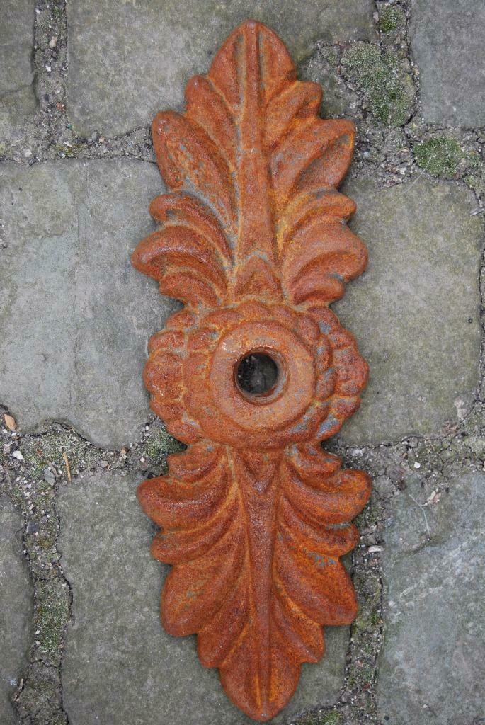 Ancrage de façade,tirant en fonte ouvragée (nombreux modèles, Enlèvement ou Envoi, Comme neuf