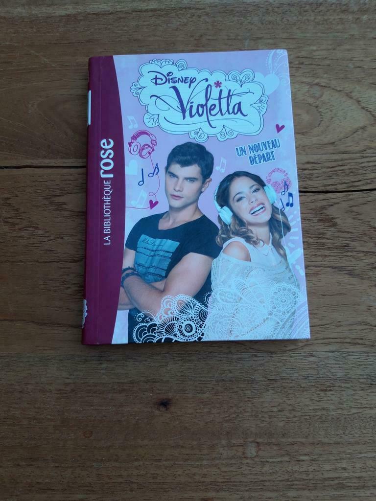 Livre Disney Violetta Un nouveau départ, Enlèvement ou Envoi, Fiction général, Utilisé, Livre de lecture