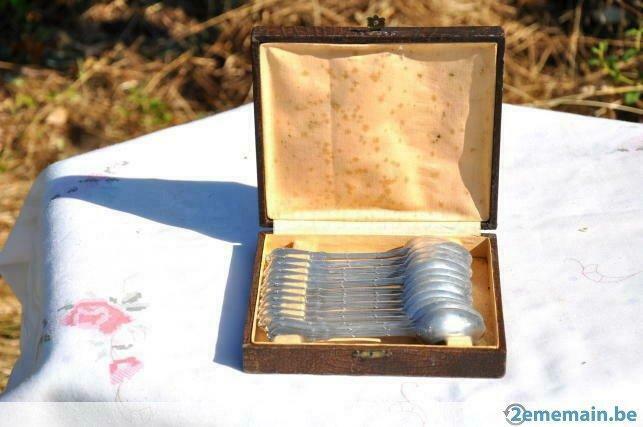 coffret de 12 cuilléres à café en métal argenté, Enlèvement ou Envoi