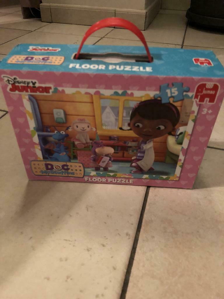 Puzzle jouet docteur, Enfants & Bébés, Enlèvement ou Envoi, 10 à 50 pièces, Comme neuf, 2 à 4 ans