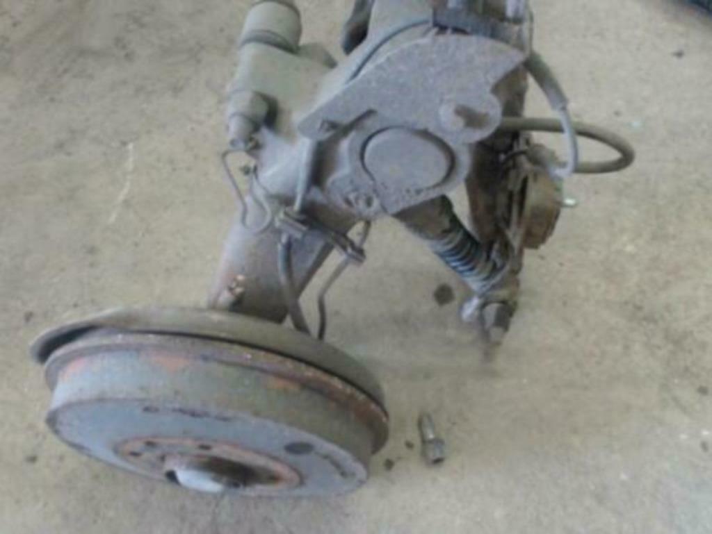 train arriere citroen partner tambours abs, Autos : Pièces & Accessoires, Enlèvement, Utilisé, Citroën