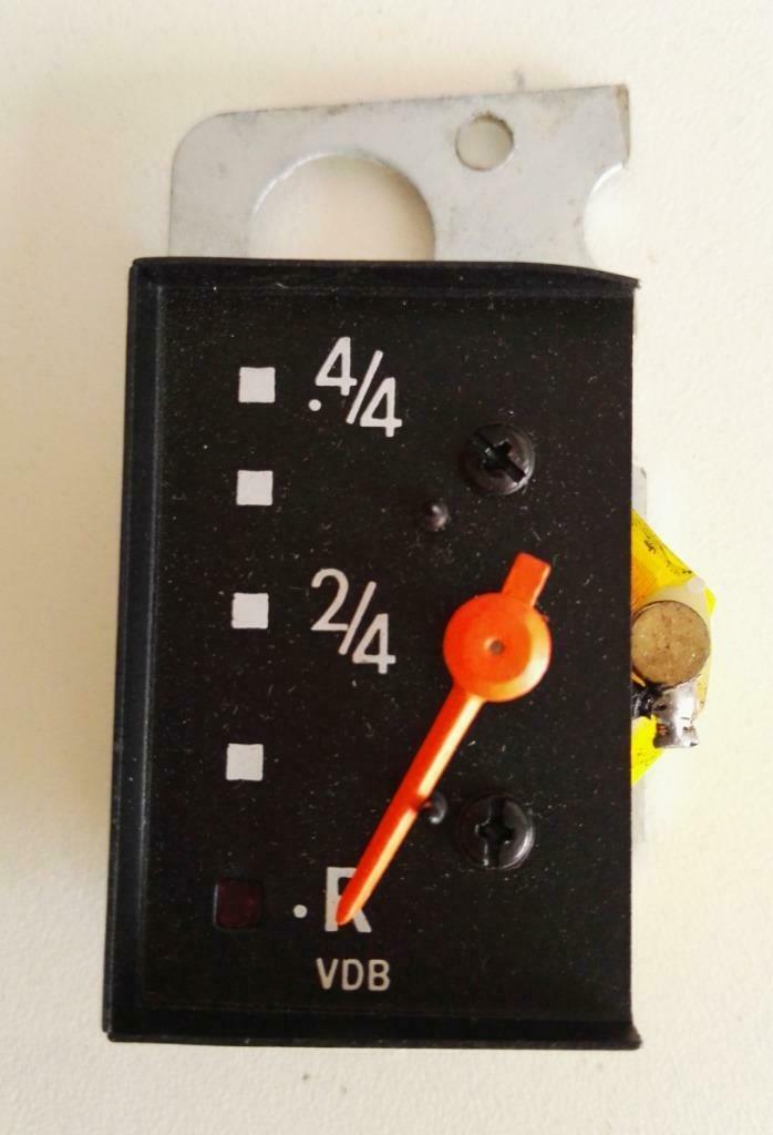 Benzinemeter Mercedes W111-W113, Autos : Pièces & Accessoires, Tableau de bord & Interrupteurs, Mercedes-Benz, Neuf, Enlèvement