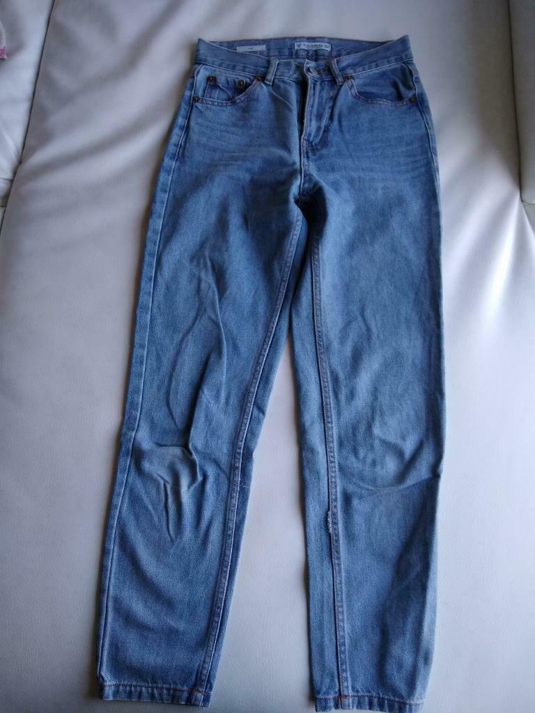 m 32 jeansbroek Pull&Bear, Kleding | Dames, Broeken en Pantalons, Ophalen of Verzenden, Gedragen, Maat 34 (XS) of kleiner