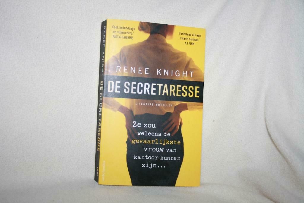 Perfecte staat / De secretaresse – Renee Knight, België, Ophalen of Verzenden, Zo goed als nieuw, Renee Knight