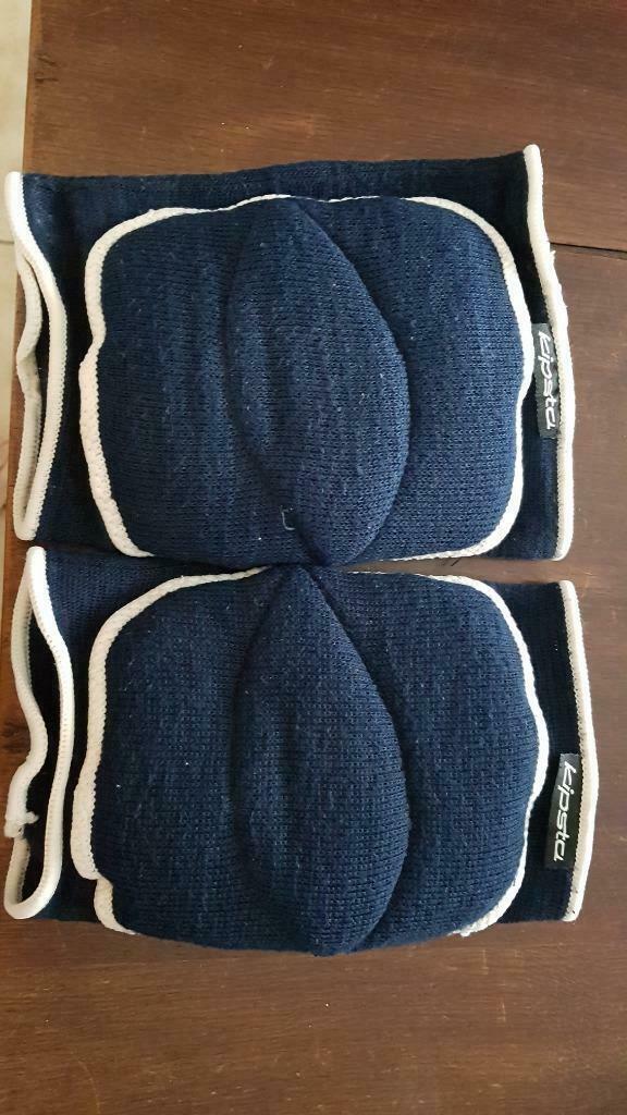 Kniebeschermer voor volleybal of handbal, Sport en Fitness, Volleybal, Ophalen of Verzenden, Gebruikt, Bescherming