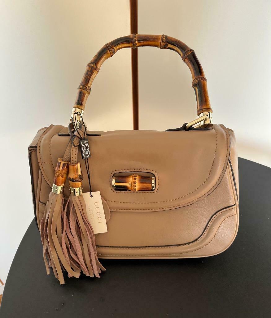 GUCCI BAG in Camel Shade New Bamboo Handle., Handtassen en Accessoires, Tassen | Damestassen, Ophalen of Verzenden, Zo goed als nieuw