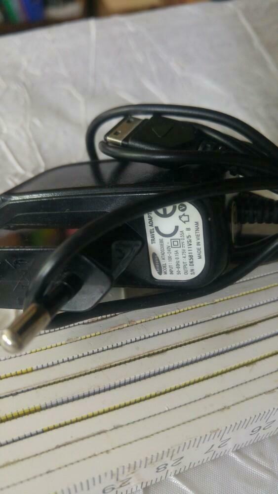 Chargeur Samsung 4.75v 0.55a, Enlèvement ou Envoi, Utilisé, Samsung