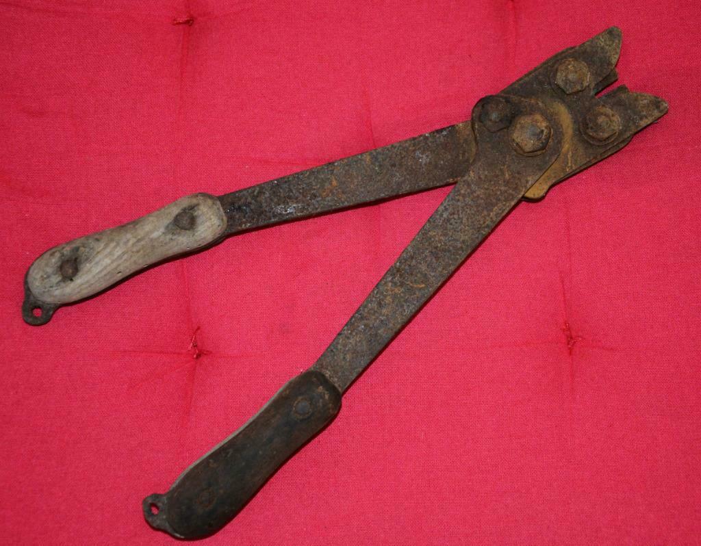 Nouveau Prix : Cisaille coupe-fil très ancienne, Antiquités & Art, Enlèvement ou Envoi