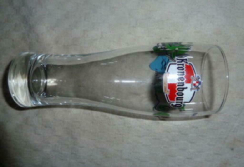 #C bier glas KRONENBOURG met steden bedrukt : Paris Pisa ..., Ophalen of Verzenden, Nieuw, Bierglas