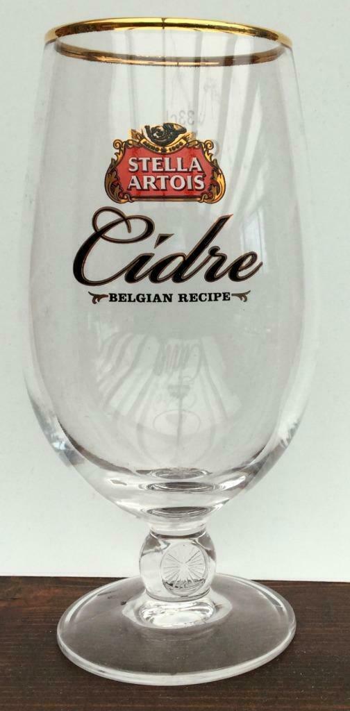 bier brouwerij glas Stella cidre 33cl op voet, Verzamelen, Ophalen of Verzenden, Zo goed als nieuw, Bierglas