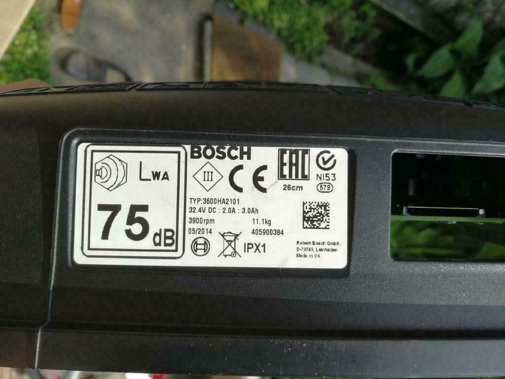 Robot tondeuse par pièces BOSCH 3600HA2101, Jardin & Terrasse, Enlèvement ou Envoi, Utilisé, Contrôlable via l'application, Plus de 25 cm