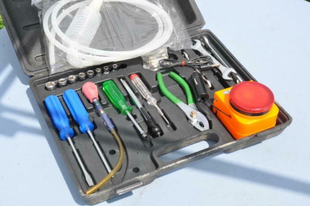 §  valisette dépannage de secours pour véhicule, Hobby & Loisirs créatifs, Enlèvement ou Envoi, Utilisé, Outillage ou Accessoires