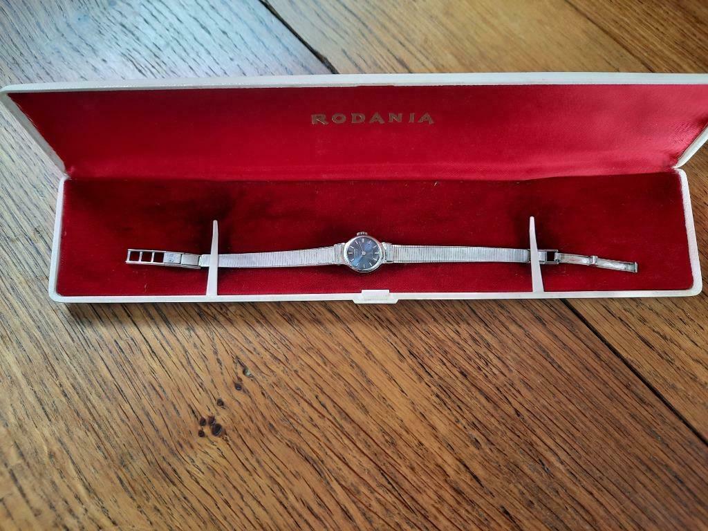 Montre femme, Bijoux, Sacs & Beauté, Montres | Femmes, Montre-bracelet, Autres marques, Acier, Enlèvement