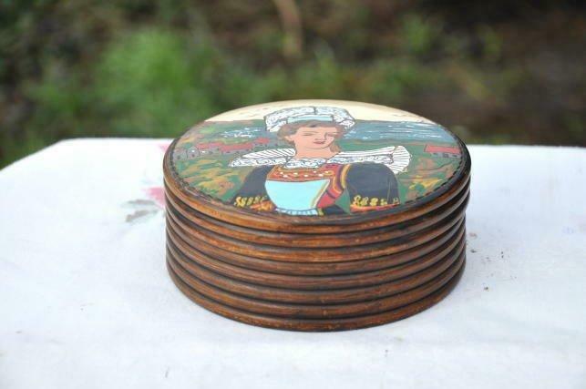 §  boite art déco en bois décor peint bretonne, Antiquités & Art, Enlèvement ou Envoi