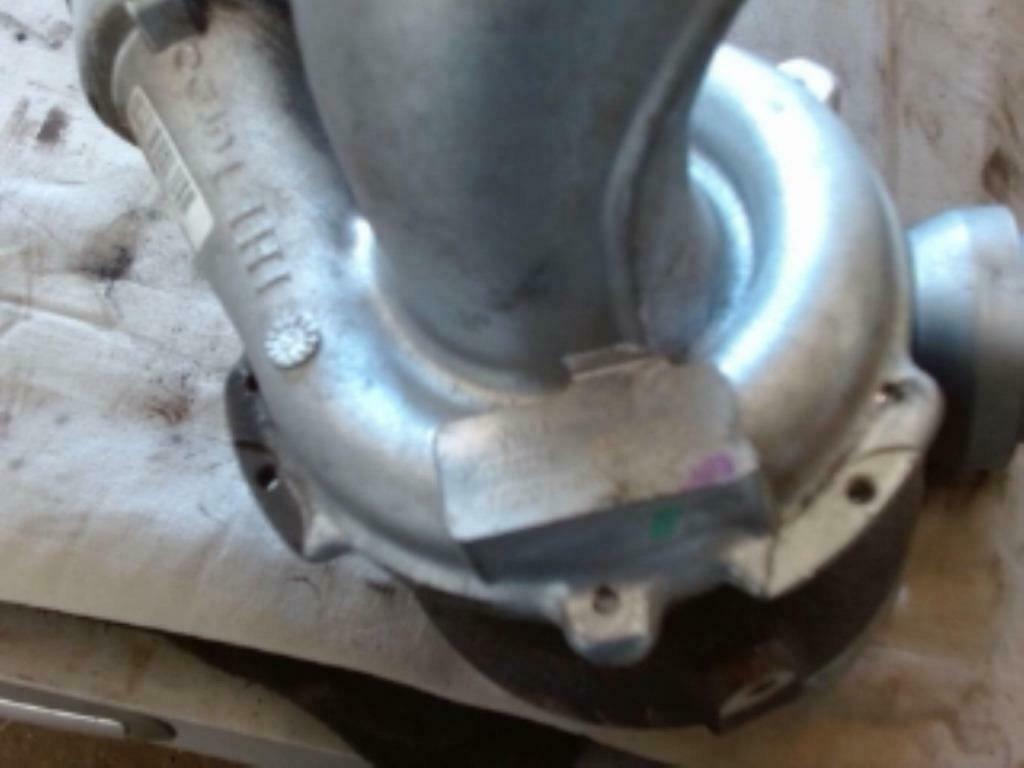 turbo TOYOTA avensis corrola  RAVA 4 100 kW 110 kW 136 PS 15, Autos : Pièces & Accessoires, Moteurs & Accessoires, Toyota, Utilisé