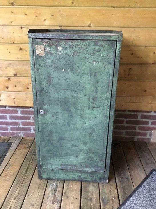 Oude werkbank  ijzer werkkast gereedschapskist, Ophalen, Gebruikt