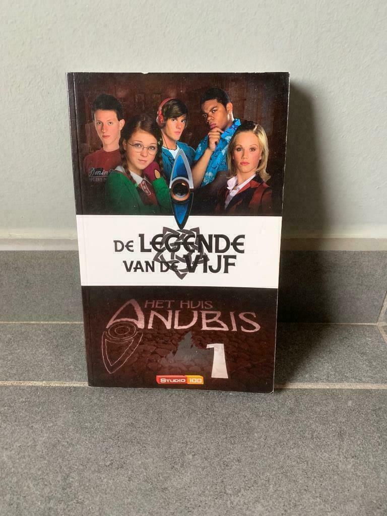 Boek Het Huis Anubis, Boeken, Gelezen, Studio 100, Ophalen of Verzenden, Fictie