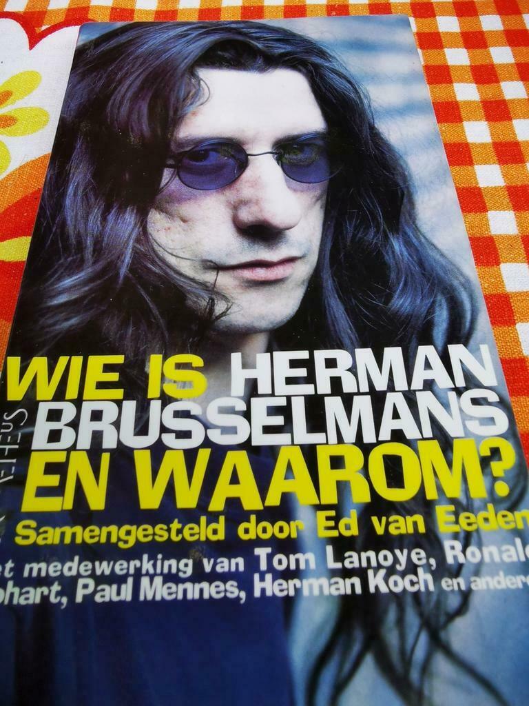Wie is herman Brusselmans en waarom, Ophalen of Verzenden, Zo goed als nieuw