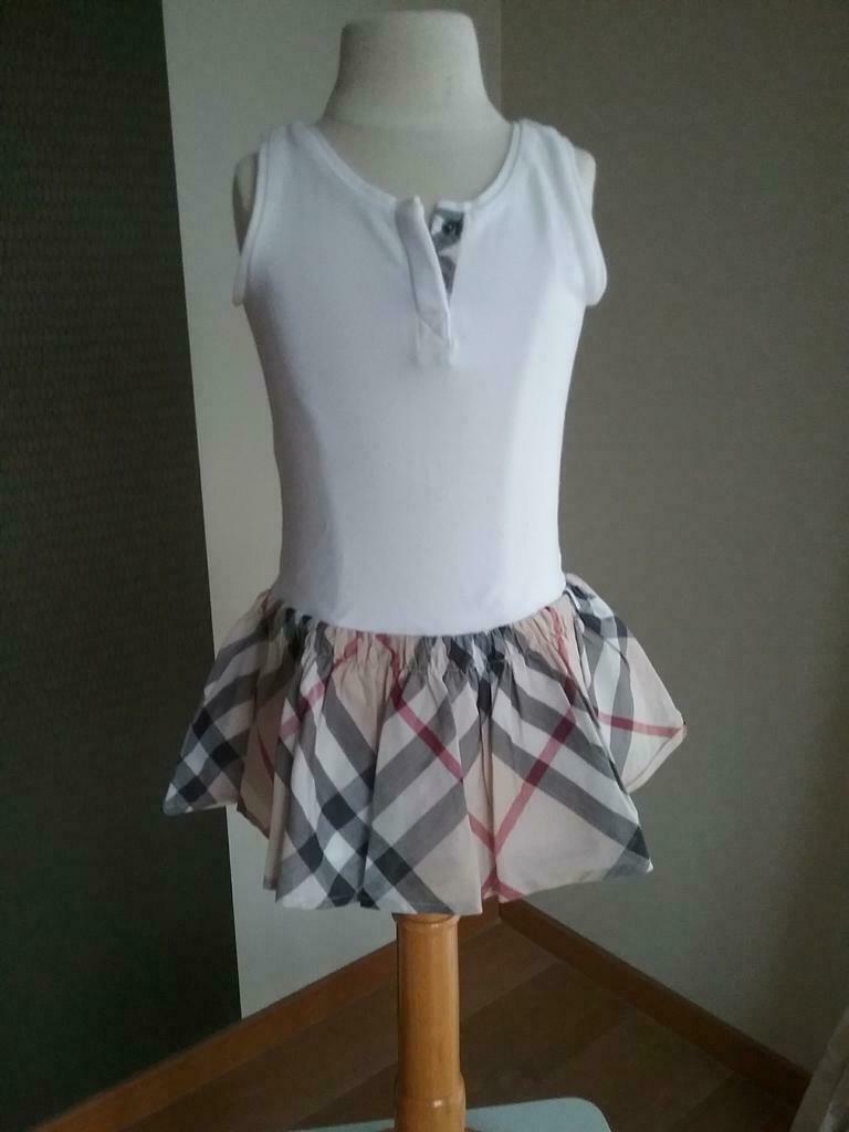 Burberry 86, Kinderen en Baby's, Ophalen of Verzenden, Zo goed als nieuw