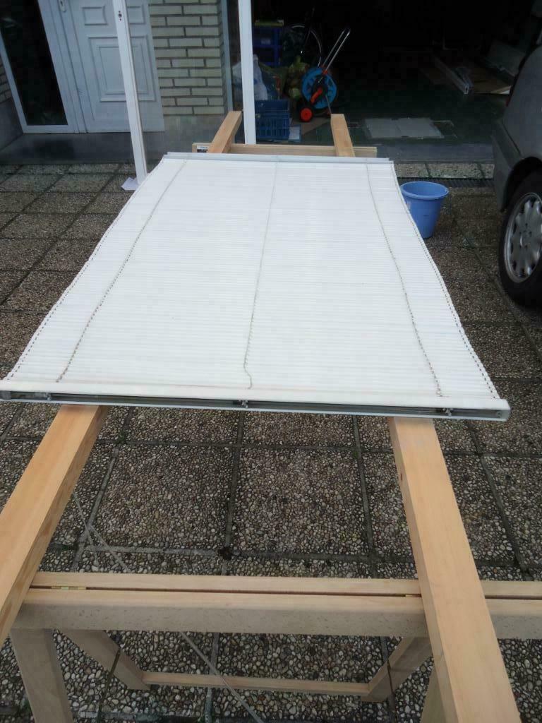 Deux store vénitien à lamelles en aluminium marque WINSOL, Enlèvement ou Envoi, Comme neuf, Blanc