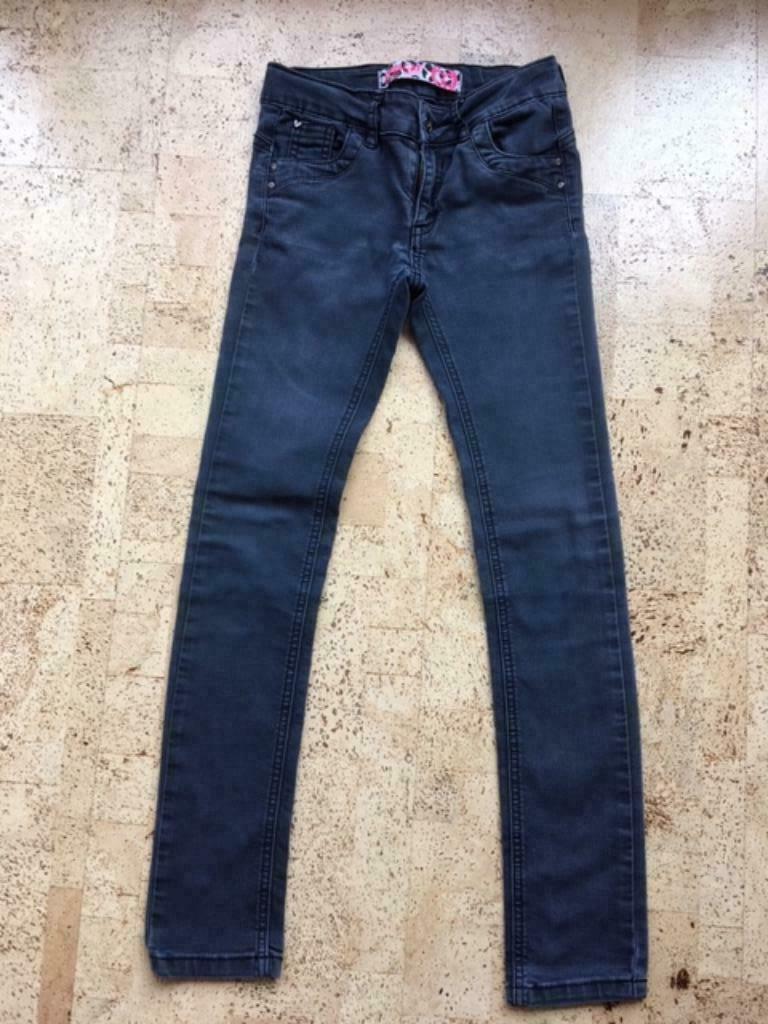 grijze jeans Coolcat maat 146-152, Enfants & Bébés, Vêtements enfant | Taille 146, Utilisé, Fille, Pantalon, Enlèvement ou Envoi