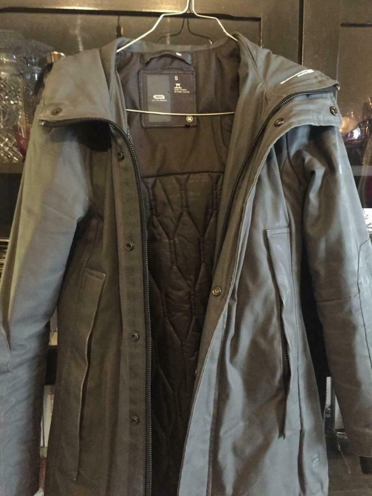 manteaux blousons de marque en bon état, Vêtements | Femmes, Vestes | Hiver, Enlèvement, Porté