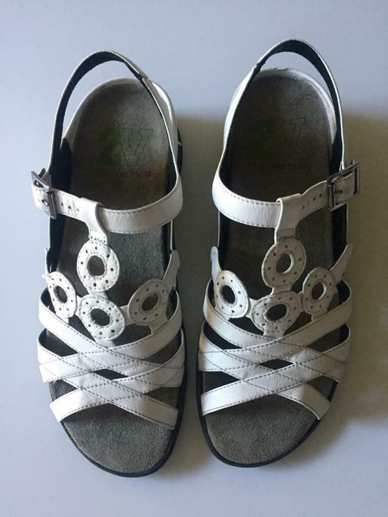 Elegante platte witte 2V by Verhulst sandalen, Vêtements | Femmes, Chaussures, Comme neuf, Sandales et Mûles, Blanc, Enlèvement ou Envoi