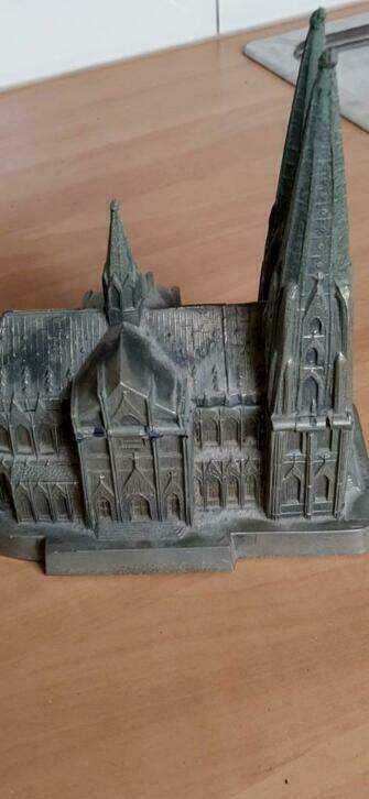 Boîte à bijoux vintage avec musique et clé, Collections, Enlèvement ou Envoi