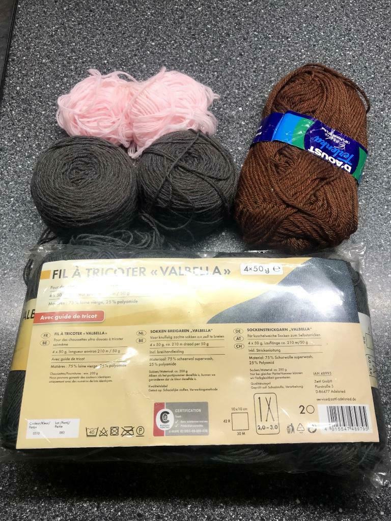 breiwol lotje, Hobby en Vrije tijd, Breien en Haken, Ophalen of Verzenden, Gebruikt, Breien, Wol of Garen