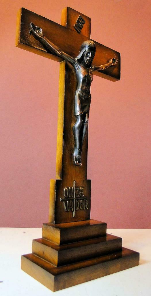 crucifix * croix Art Déco sur socle * corpus Christi en bron, Antiquités & Art, Enlèvement ou Envoi
