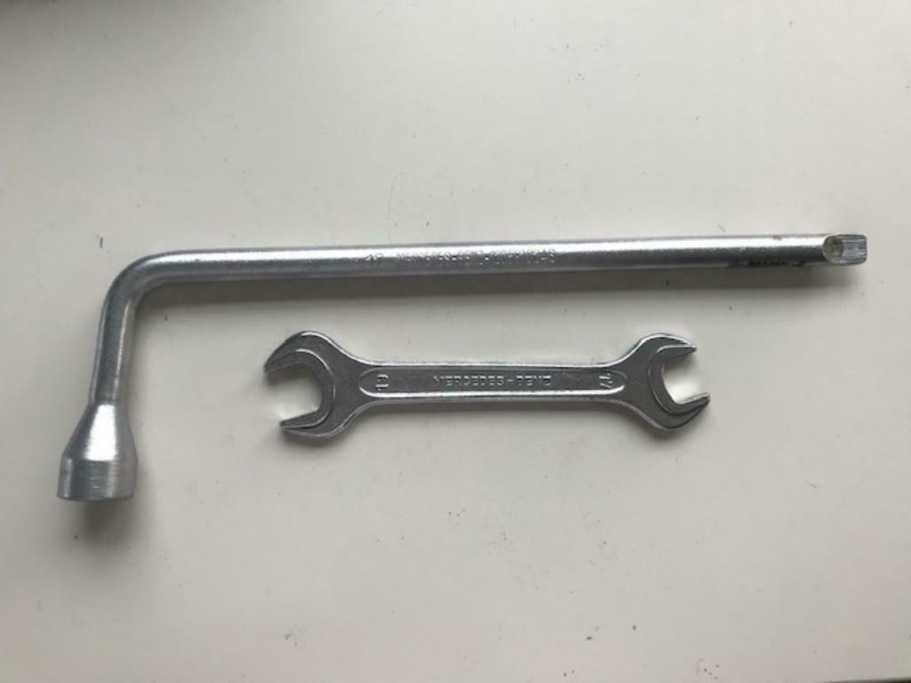 2 Originele MERCEDES-BENZ 280SE sleutels - n17 (zn1690), Enlèvement ou Envoi, Comme neuf, Voitures