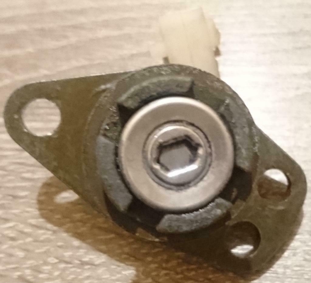 Achterklep slot DAIMLER SIX LWB Jaguar XJ6 X300, Arrière, Enlèvement ou Envoi, Haillon arrière, Utilisé