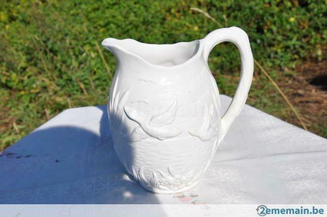 pichet barbotine blanc decor canard, Antiquités & Art, Enlèvement ou Envoi