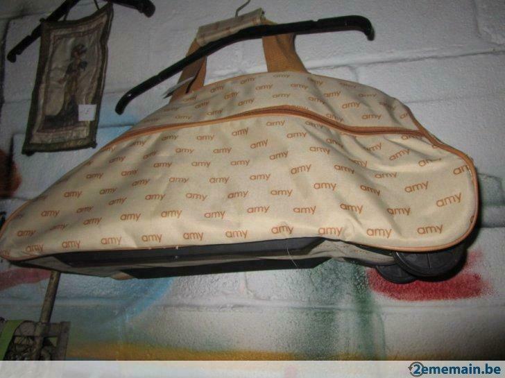 1 très grand sac à roulettes, Enlèvement ou Envoi, Neuf, Beige, Roulettes