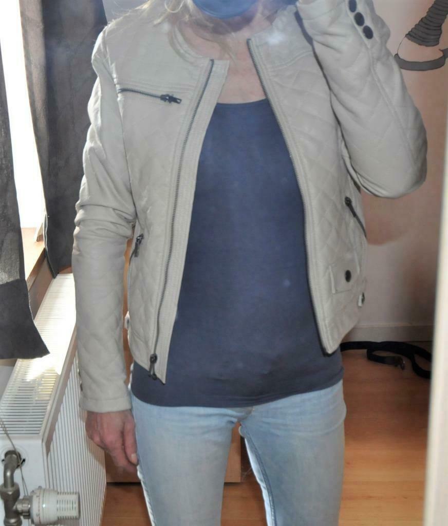 C&A veste simili cuir beige clair t.XS/S très bon état, Enlèvement ou Envoi, Autres couleurs, Taille 34 (XS) ou plus petite, Porté