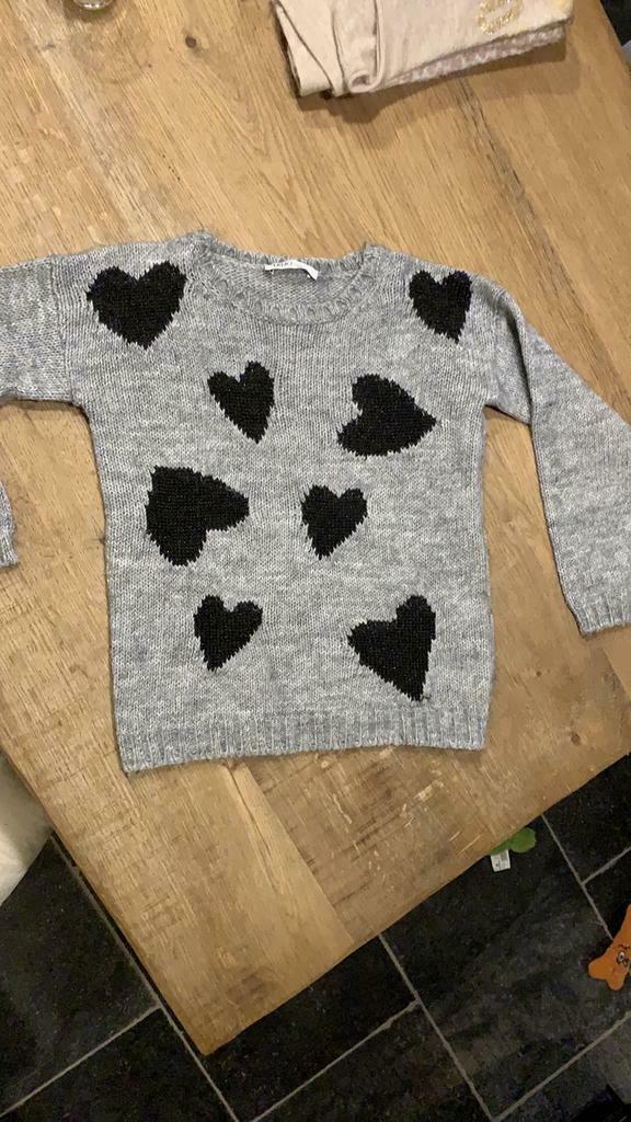 Magnifique pull Liu Jo taille 128 avec laine d'alpaga, Enlèvement ou Envoi, Pull ou Veste, Comme neuf, Liu Jo