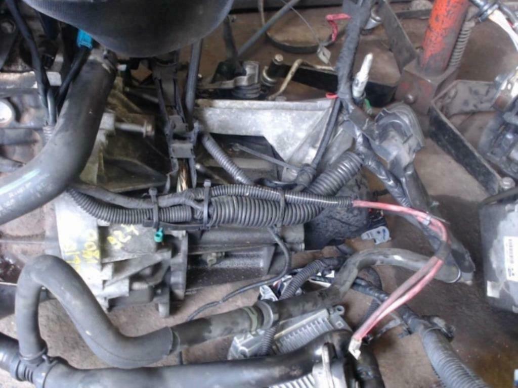 boite de  vitesses  renault  megane  2 1.9DCI 88kw, Autos : Pièces & Accessoires, Enlèvement ou Envoi, Utilisé, Renault