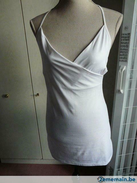 Petite robe blanche  Cœur croisé ;, Enlèvement ou Envoi, Porté