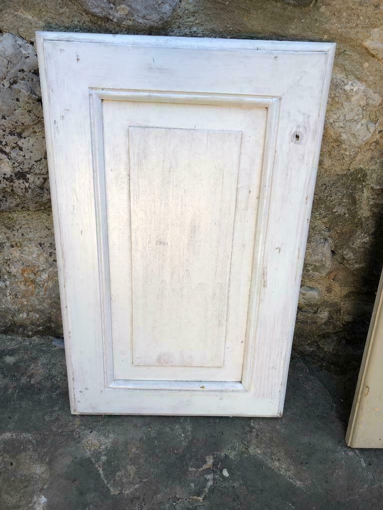 2 Portes d'armoires en bois plein 29/70 et 37/59,5cm Vintage, Bricolage & Construction, Châssis & Portes coulissantes, Utilisé