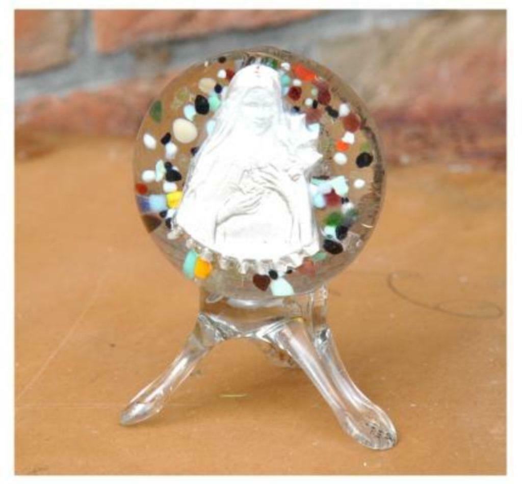 §sulfure sur pied religieux en verre soufflet, Antiquités & Art, Enlèvement ou Envoi