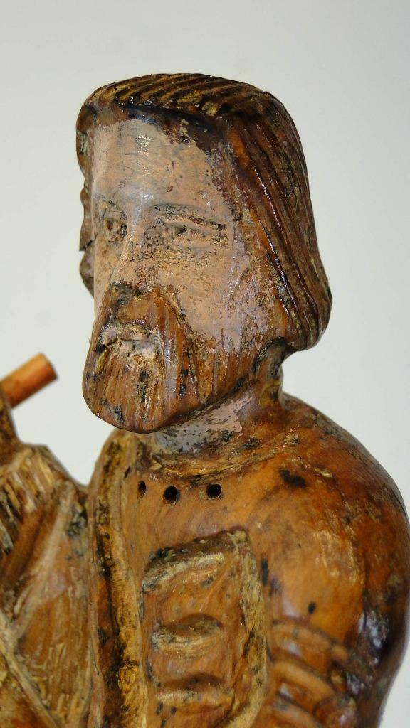 Statue : Saint  homme avec arme poignardée et long, Enlèvement ou Envoi