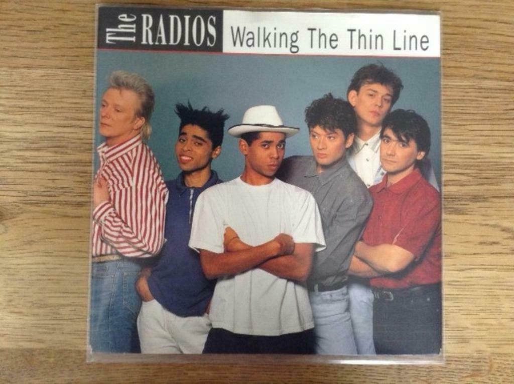 single the radios, Ophalen of Verzenden, 7 inch, Pop, Single