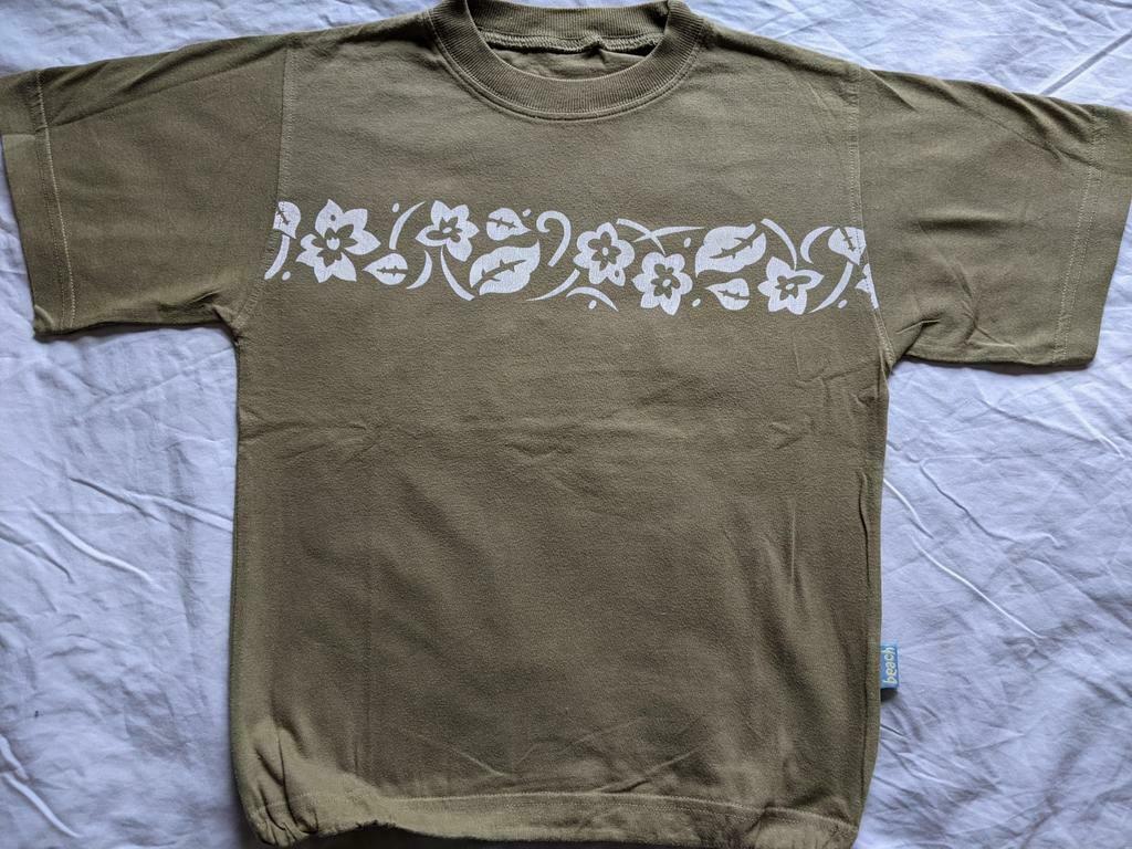 Kakigroene Hawai tshirt 5-6 jaar, Kinderen en Baby's, Kinderkleding | Maat 110, Gebruikt, Shirt of Longsleeve, Ophalen of Verzenden