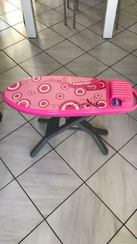 Table à repasser avec accessoires, Enlèvement ou Envoi, Comme neuf, Fille