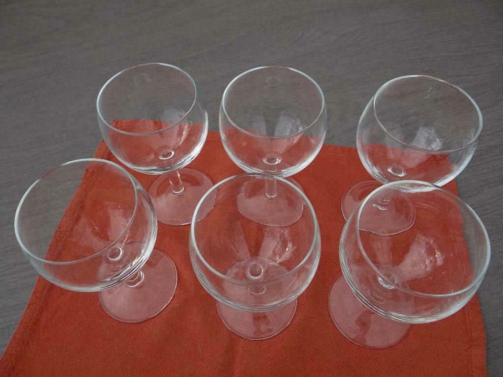 Verres à vin NOUVEAU (17 pièces), Neuf, Uni, Verre ou Verres, Verre